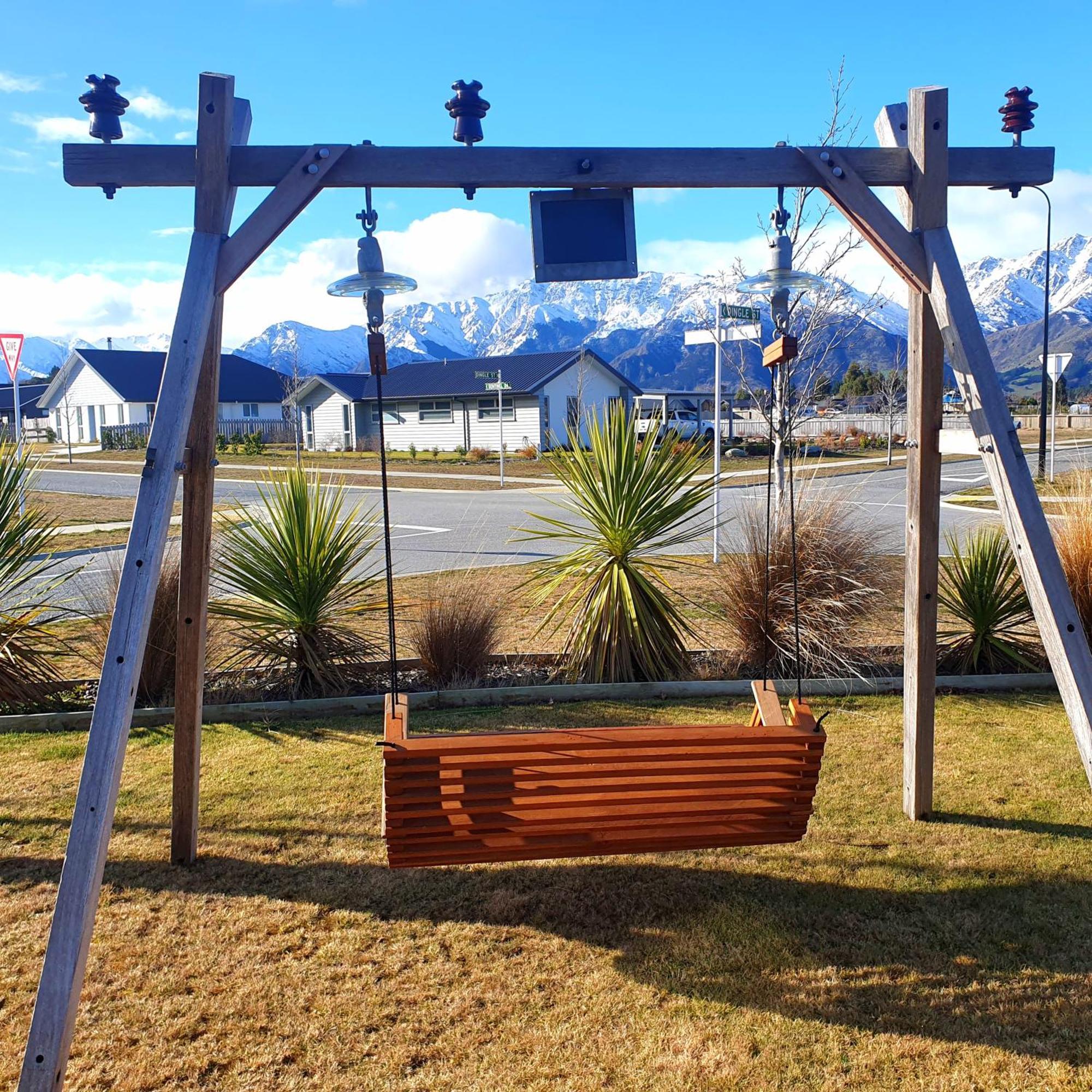Hawea Heaven: Superking Beds + Hot Tub + Mountain Villa Wanaka Dış mekan fotoğraf